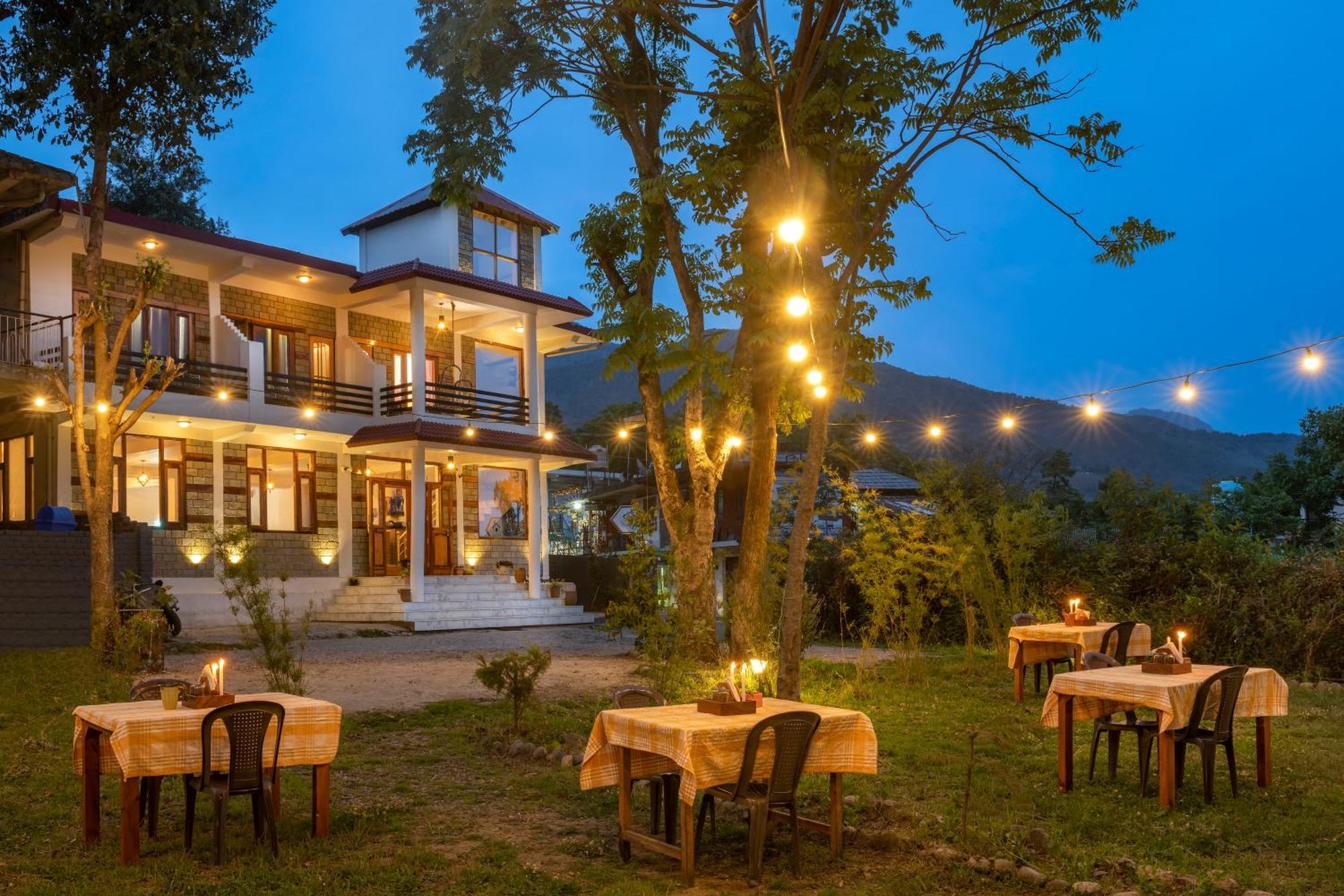 The Birdhouse Villa Luaran gambar